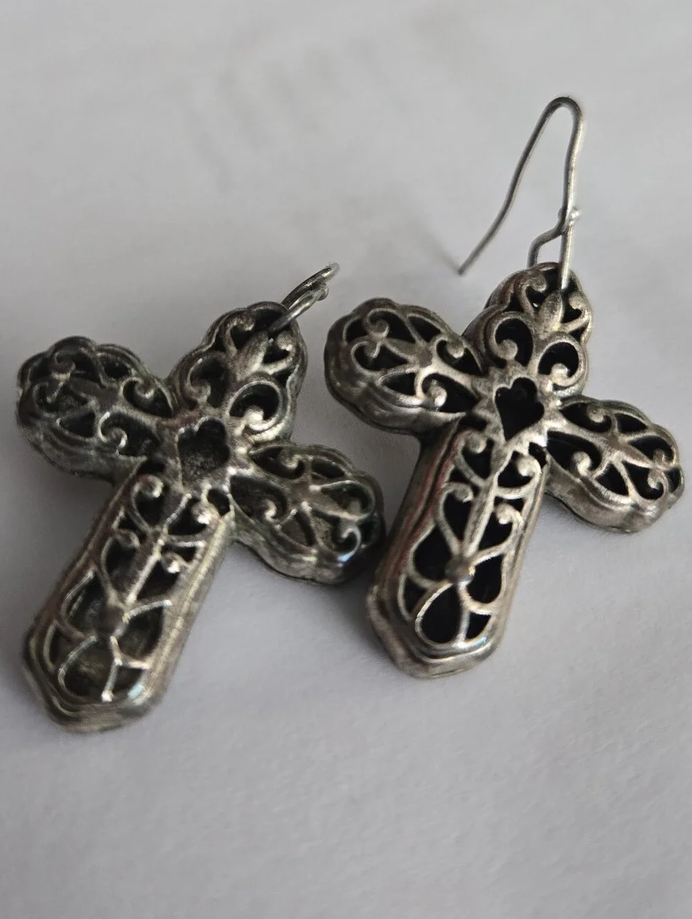 Vintage Filigree Cross‎ Earrings Silver Tone Boho Western Gothic Dangle Earrings